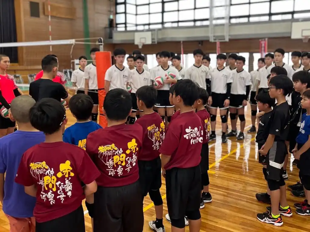 小学生対象バレー体験開催!